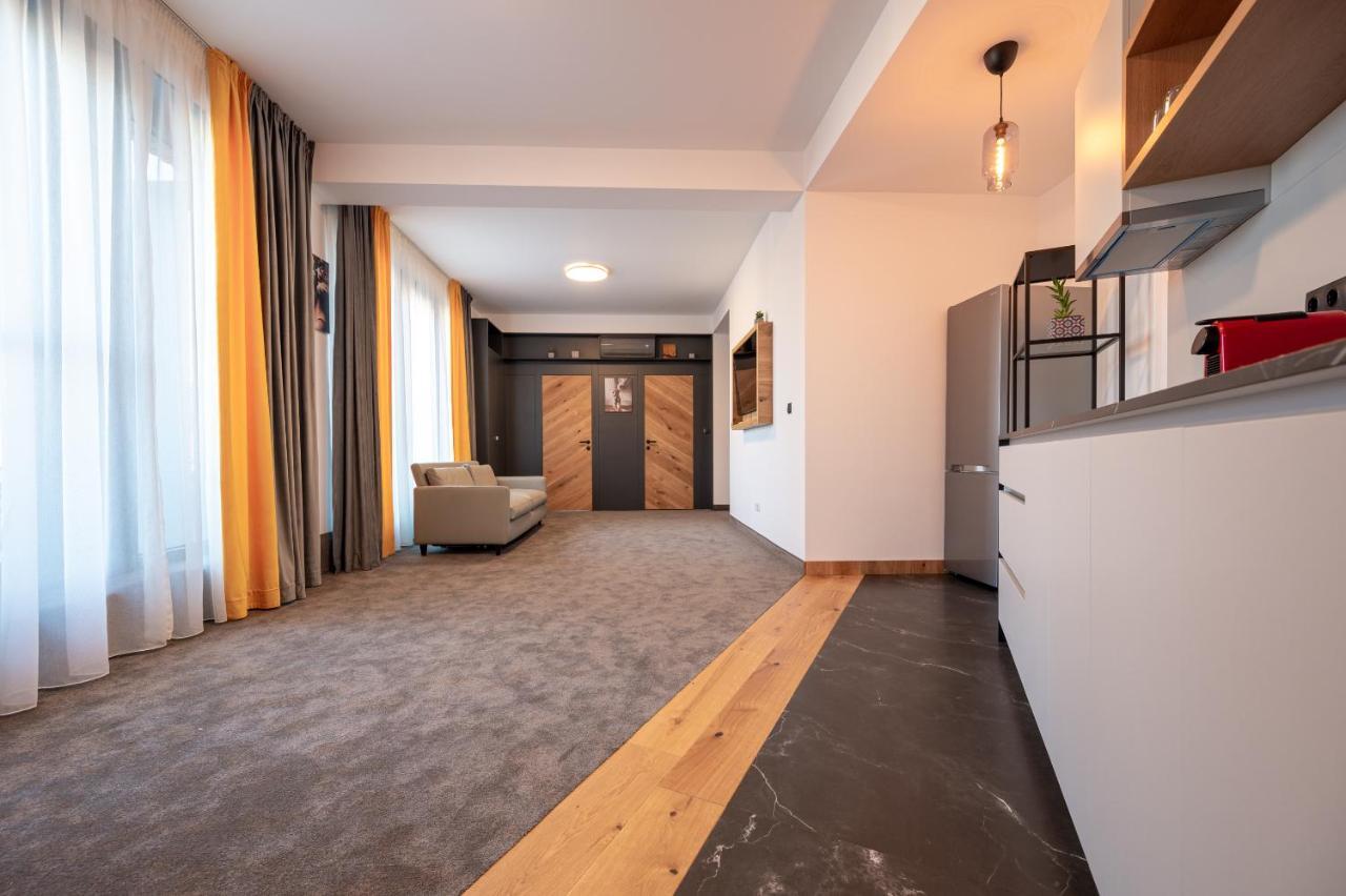 Calvin Oradea Exterior foto